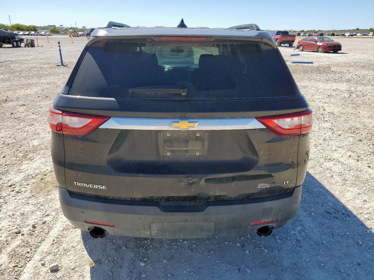 2019 CHEVROLET TRAVERSE LT photo 6