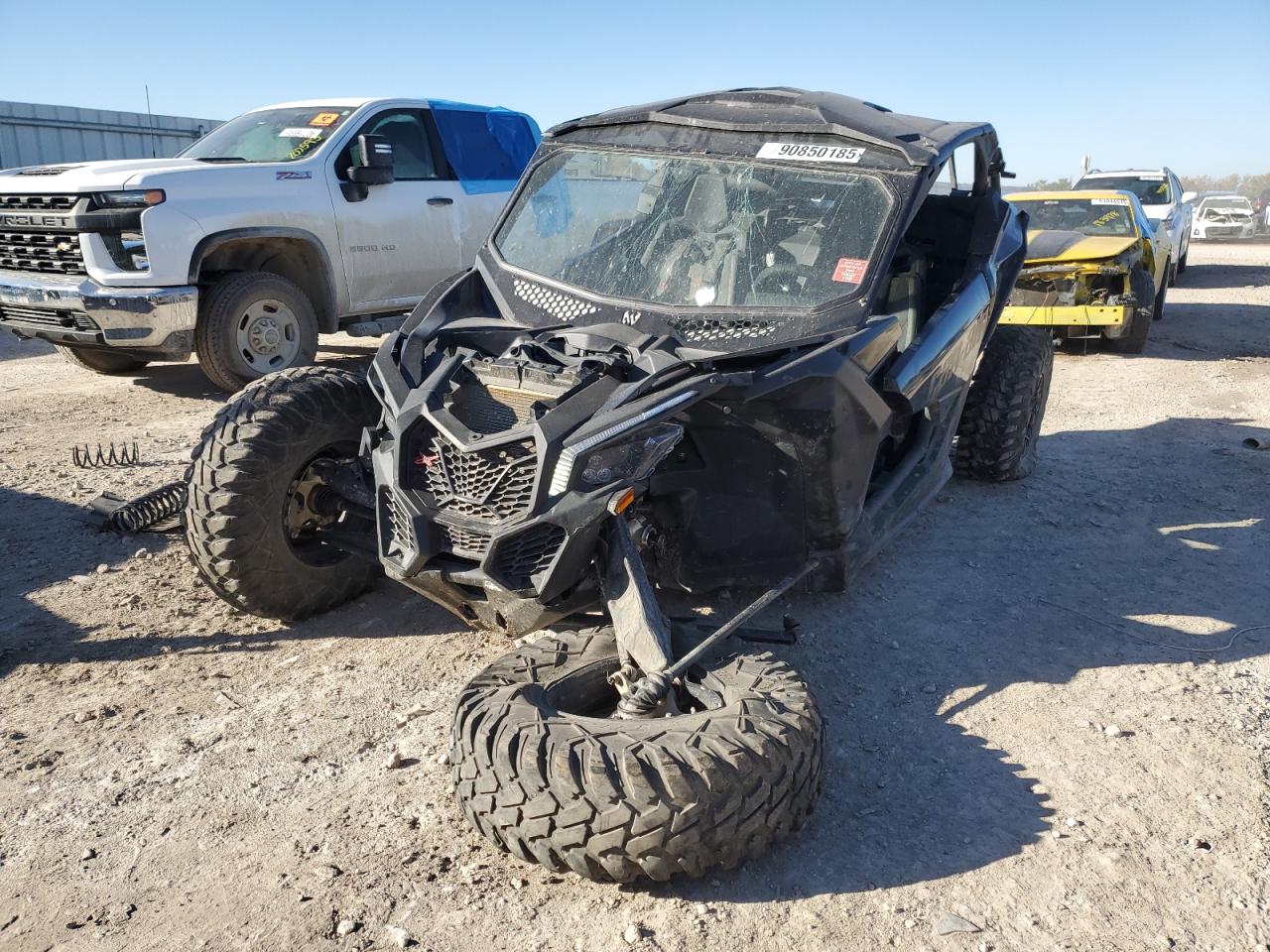 2024 CAN-AM MAVERICK X3 UTILITY VEHICLE photo 3
