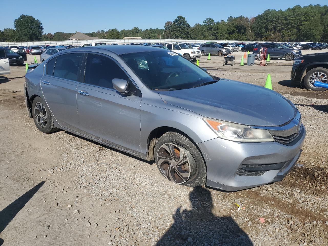 2016 HONDA ACCORD LX photo 4