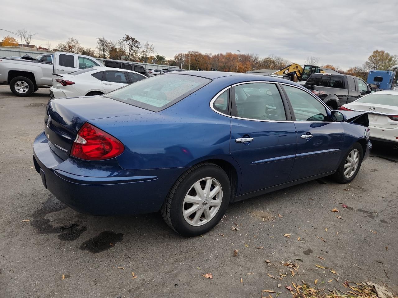 2005 BUICK LACROSSE CX photo 3