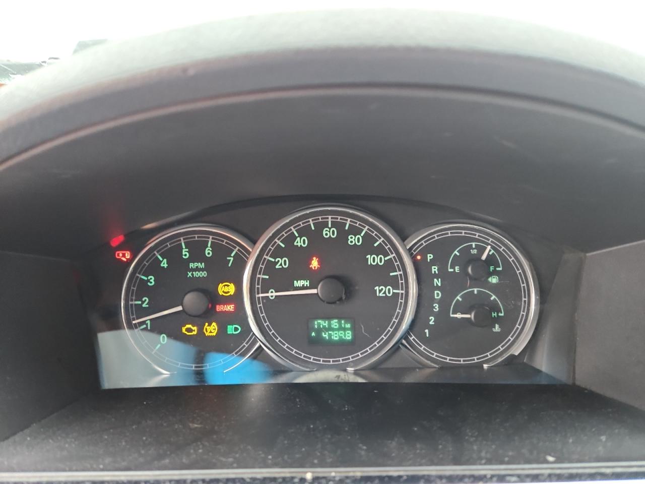 2005 BUICK LACROSSE CX photo 9