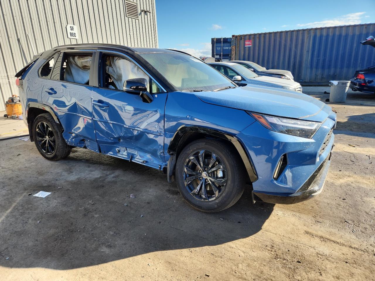 2024 TOYOTA RAV4 XSE photo 10