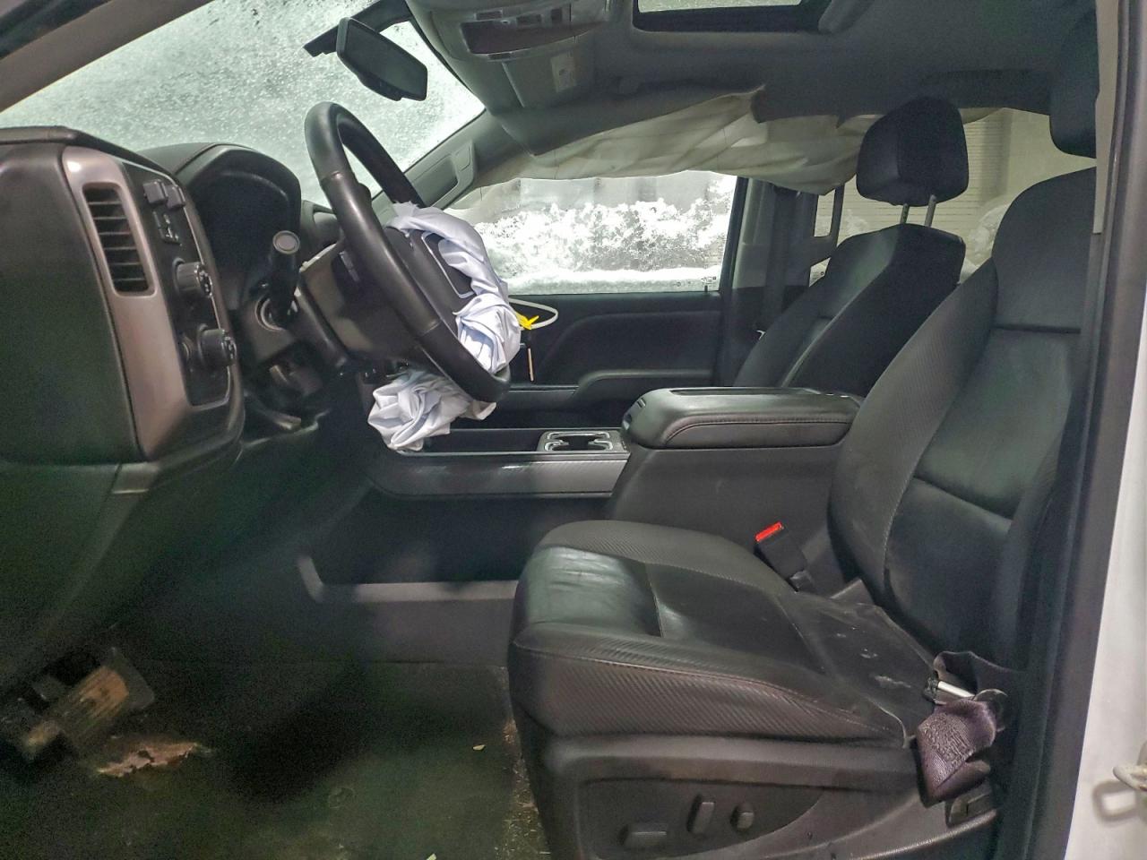 2017 GMC SIERRA K1500 SLT photo 7