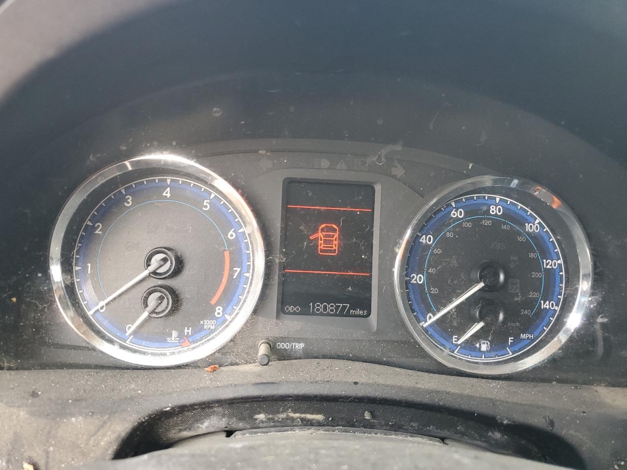 2018 TOYOTA COROLLA L photo 17