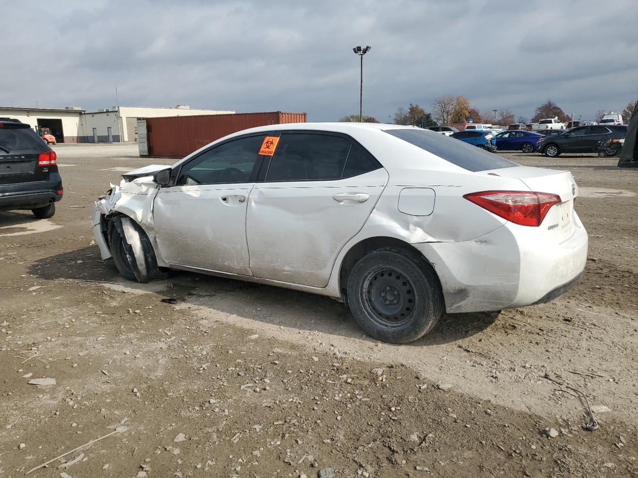 2018 TOYOTA COROLLA L photo 3