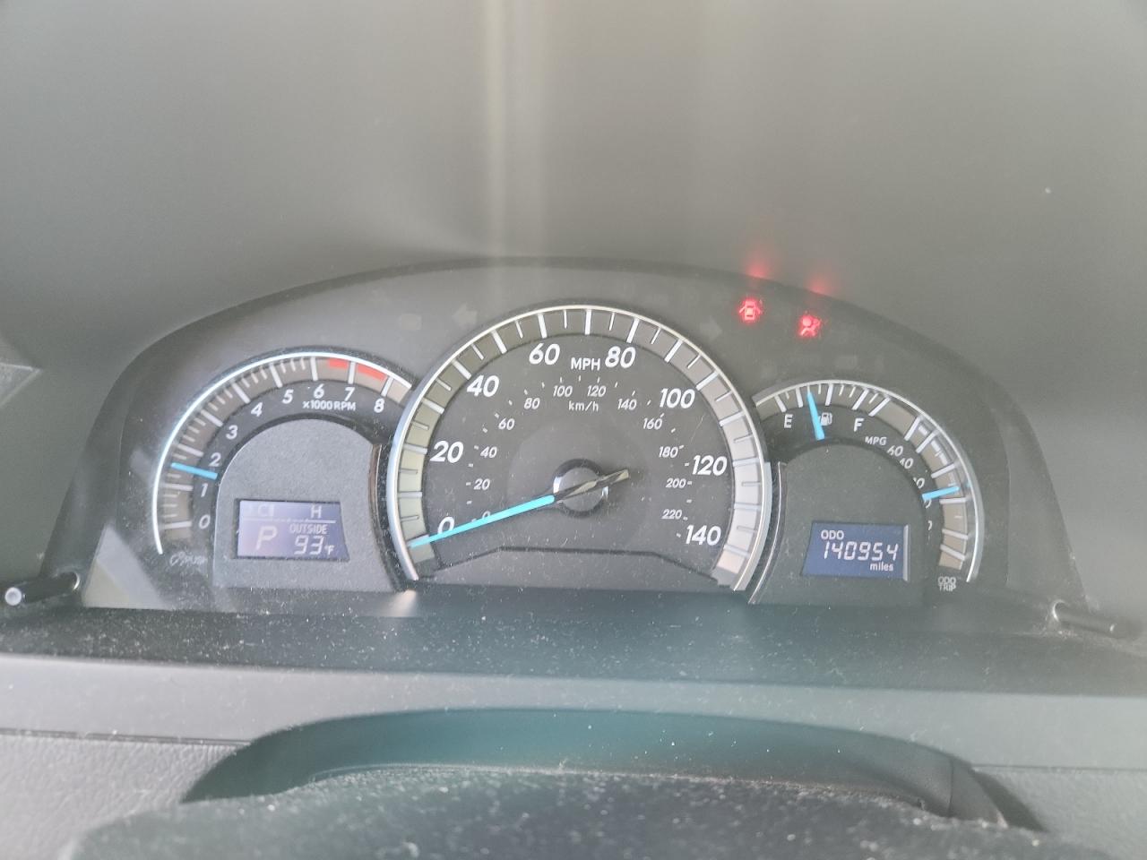 2012 TOYOTA CAMRY BASE photo 9