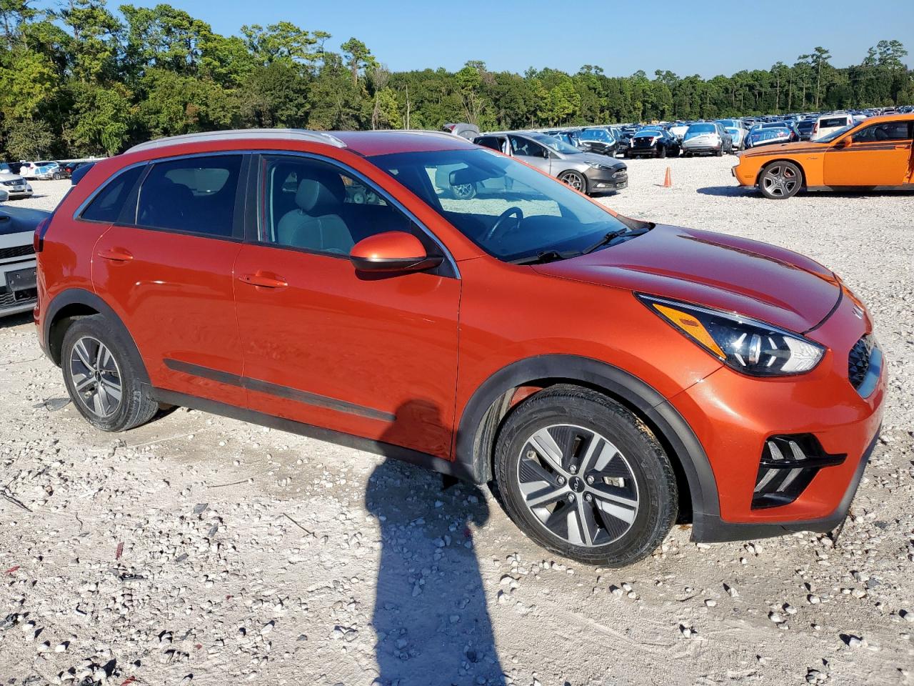 2022 KIA NIRO LXS photo 4