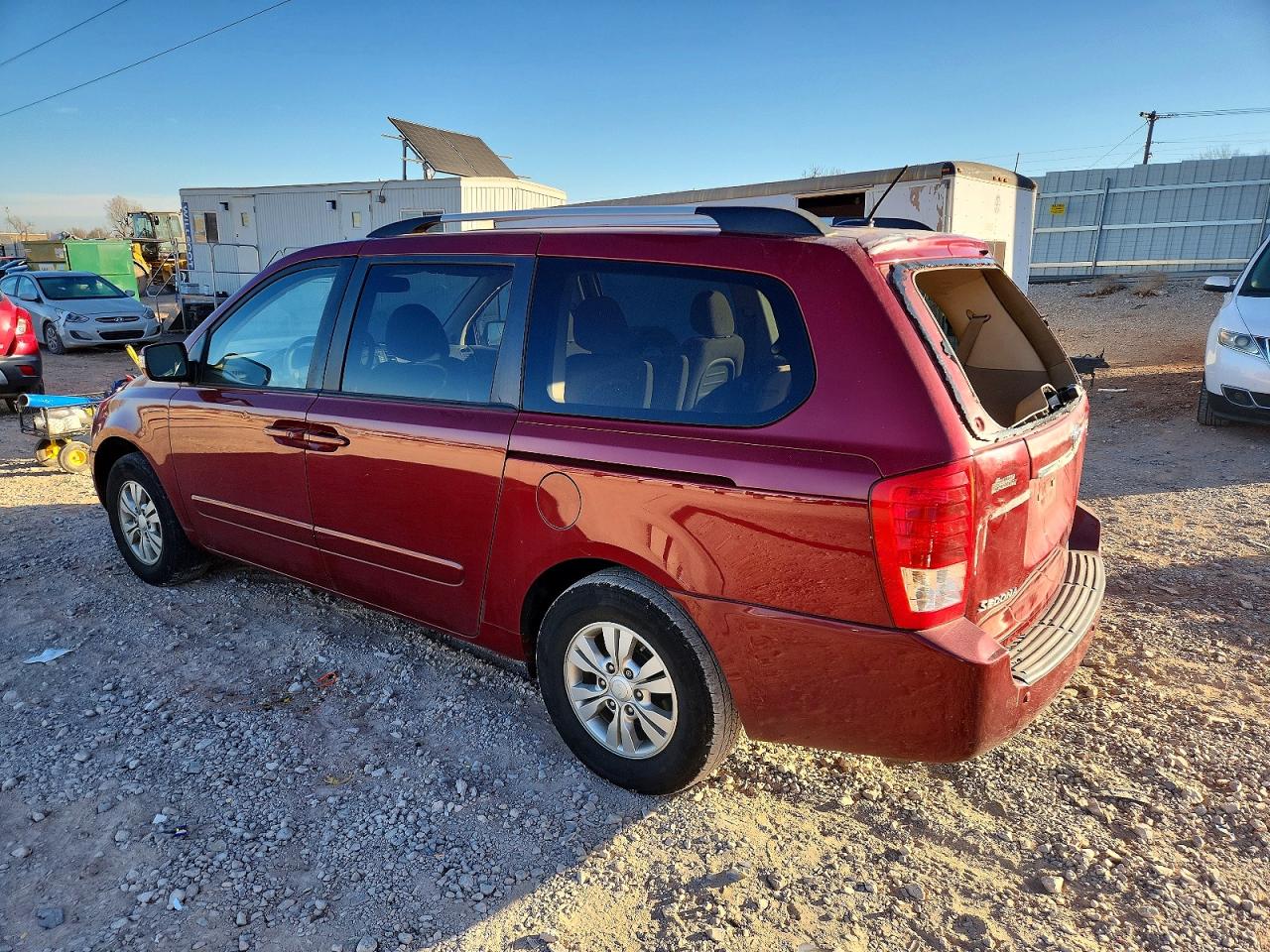 2012 KIA SEDONA LX photo 3