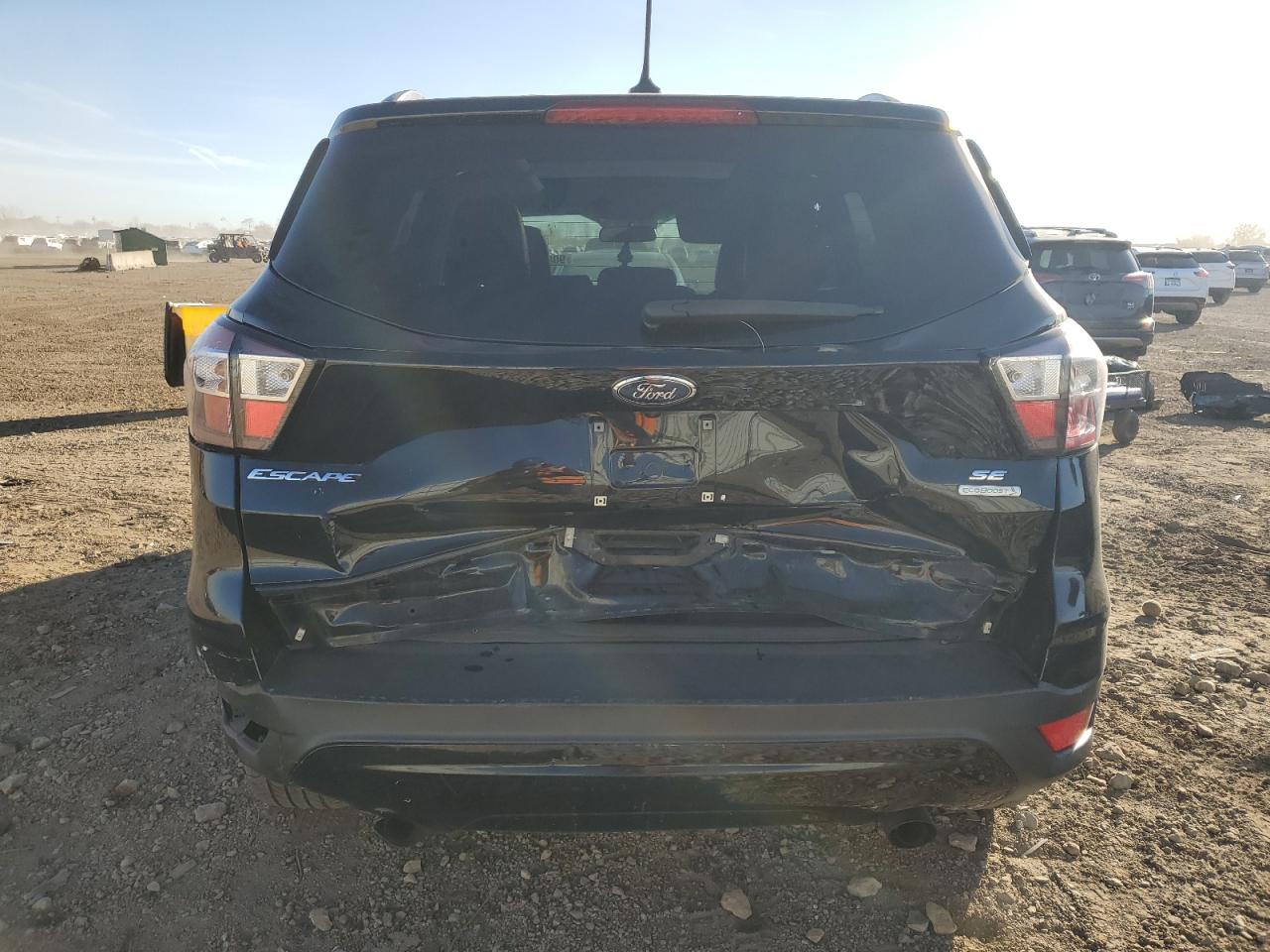 2018 FORD ESCAPE SE photo 6