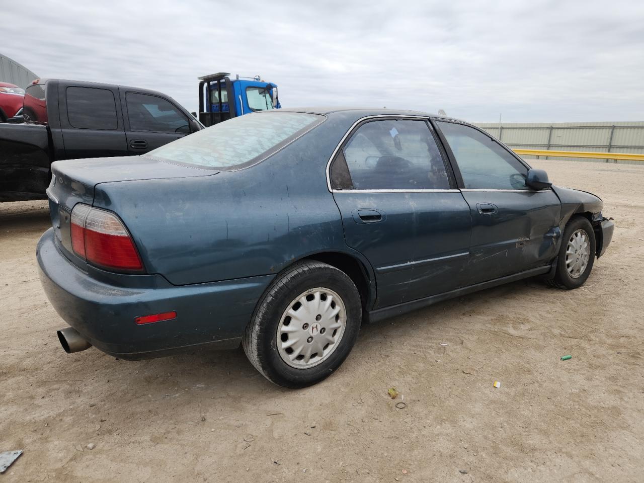 1997 HONDA ACCORD EX photo 5