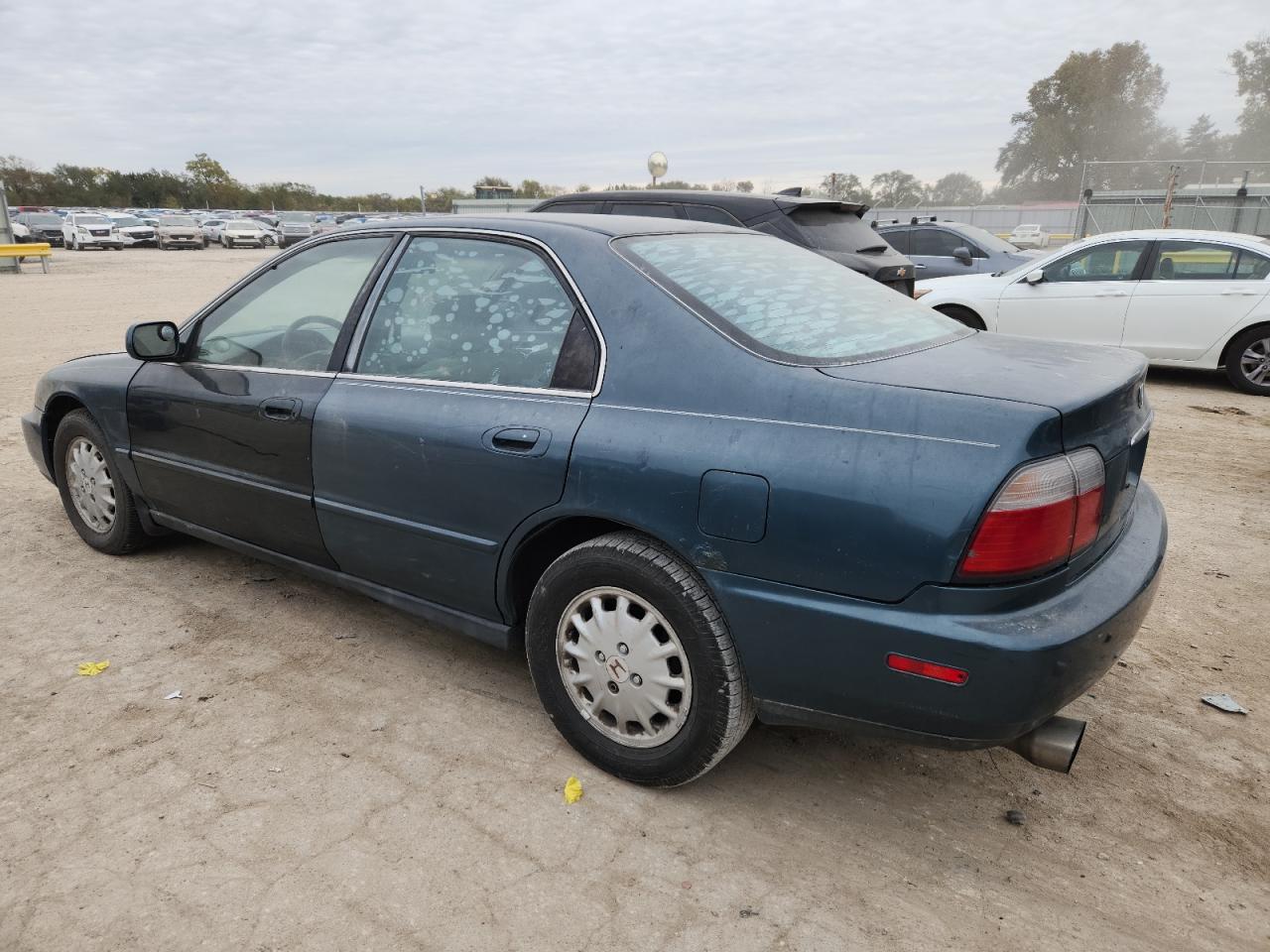 1997 HONDA ACCORD EX photo 3