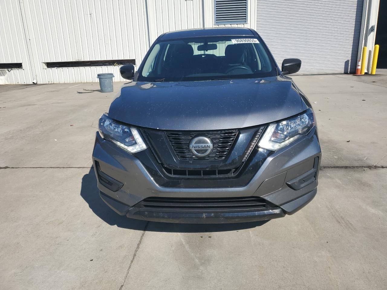 2018 NISSAN ROGUE S photo 9