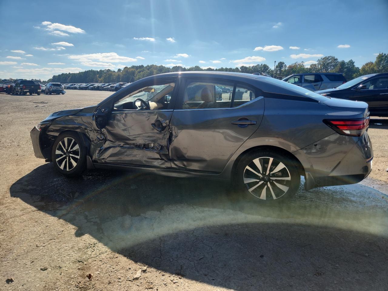 2024 NISSAN SENTRA SV photo 3