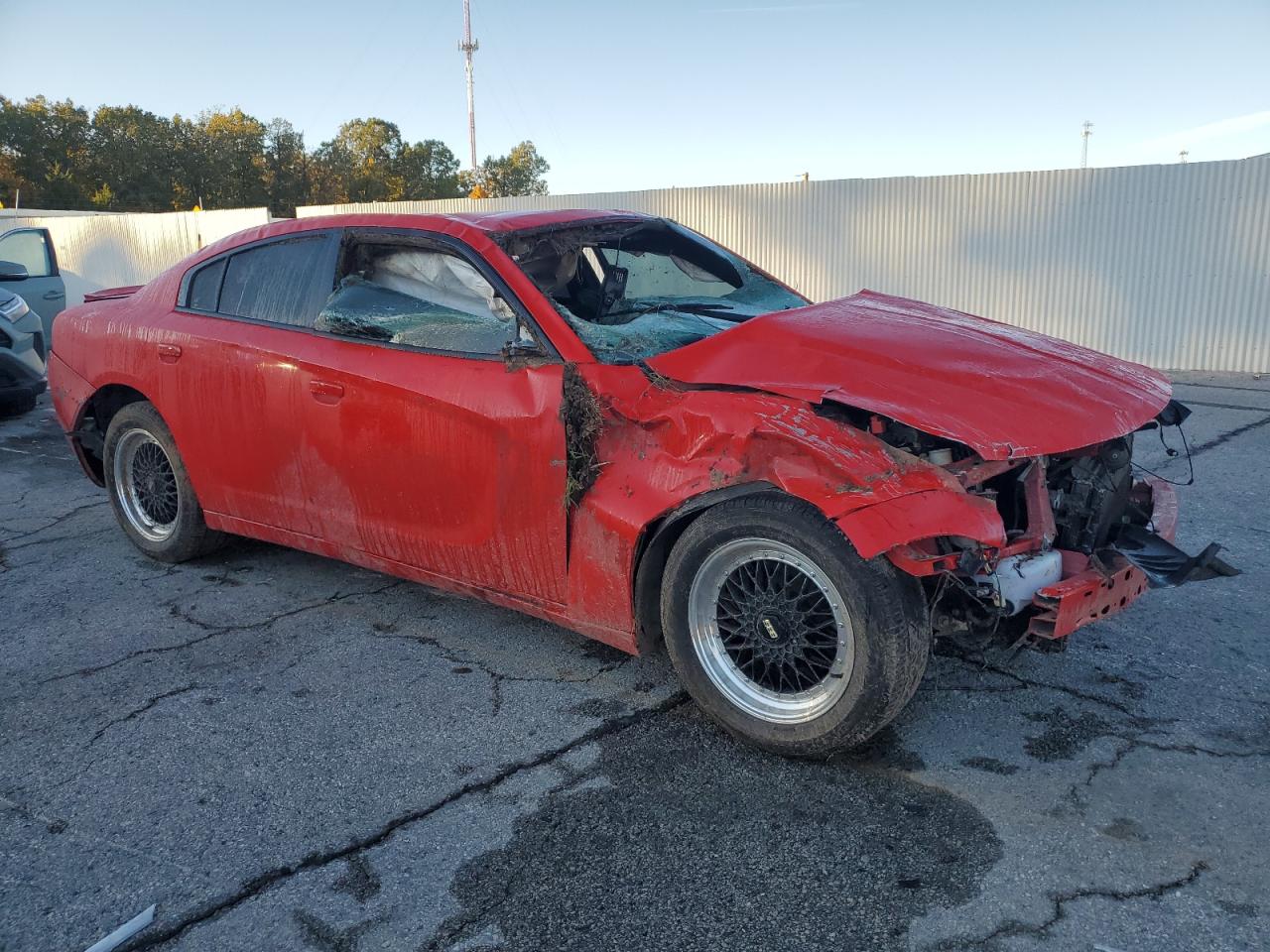 2017 DODGE CHARGER SE photo 4