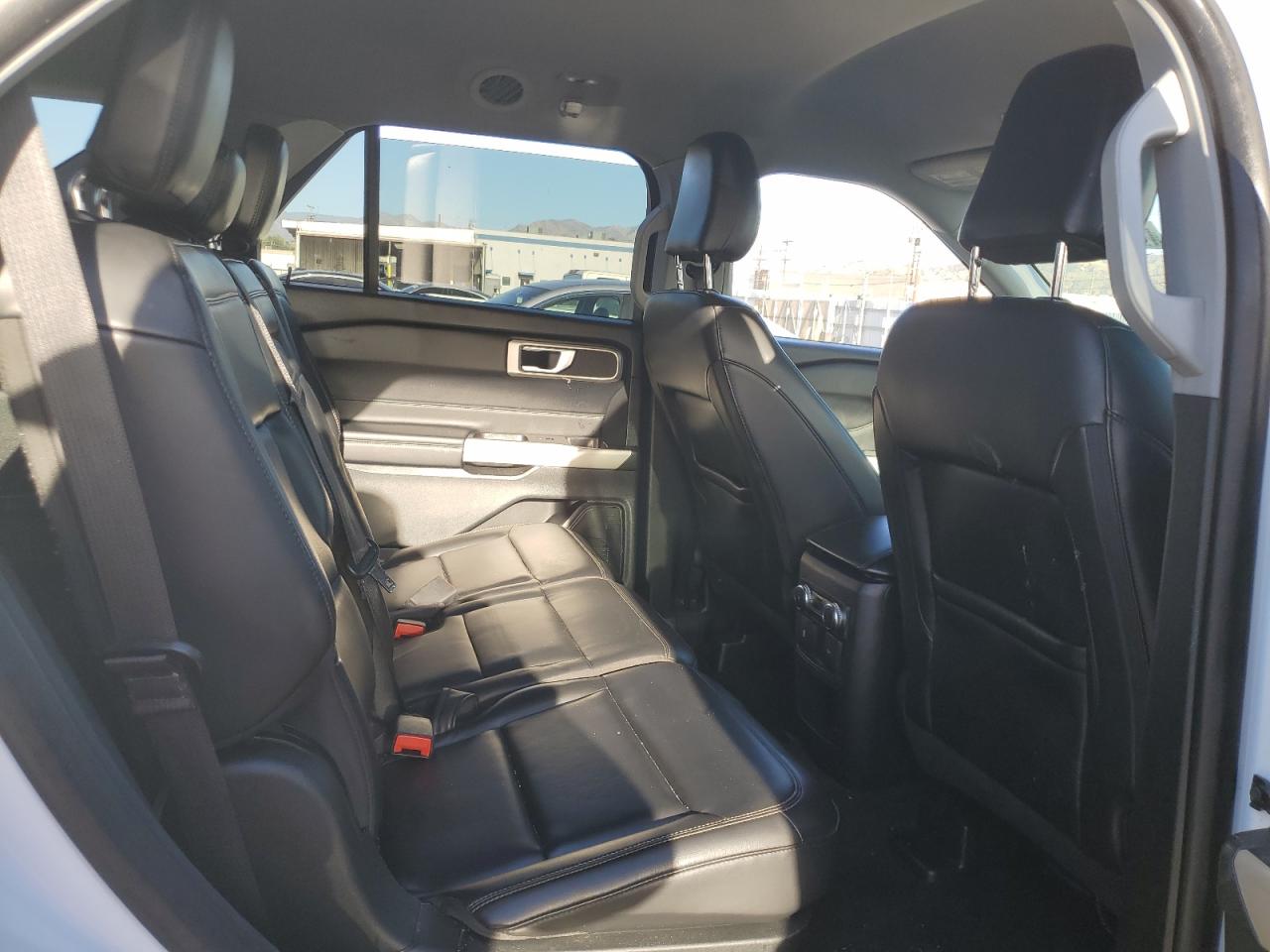 2021 FORD EXPLORER XLT photo 21