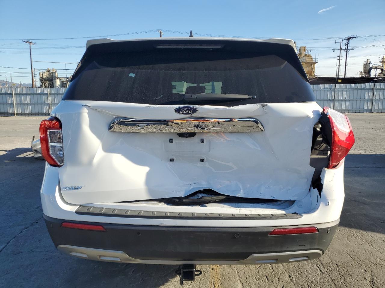 2021 FORD EXPLORER XLT photo 11