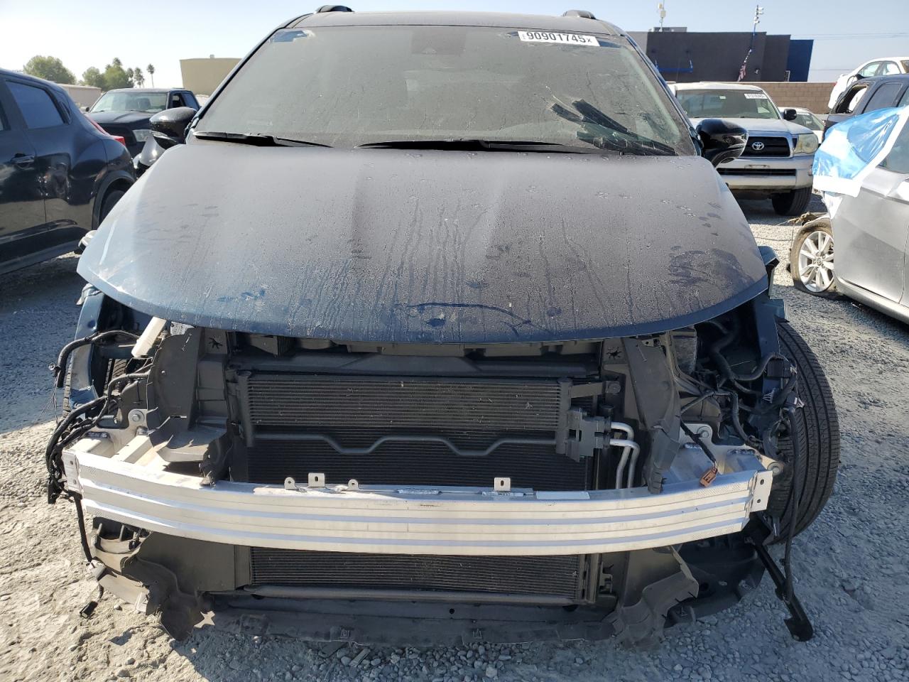 2025 CHRYSLER PACIFICA LIMITED photo 5