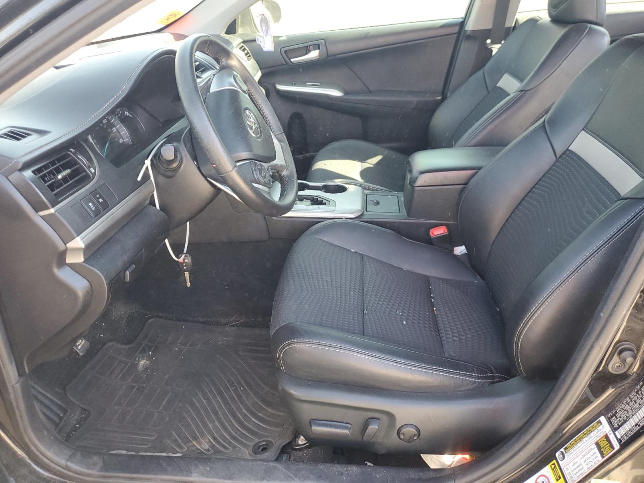 2012 TOYOTA CAMRY SE SPORT LIMITED EDITION photo 19