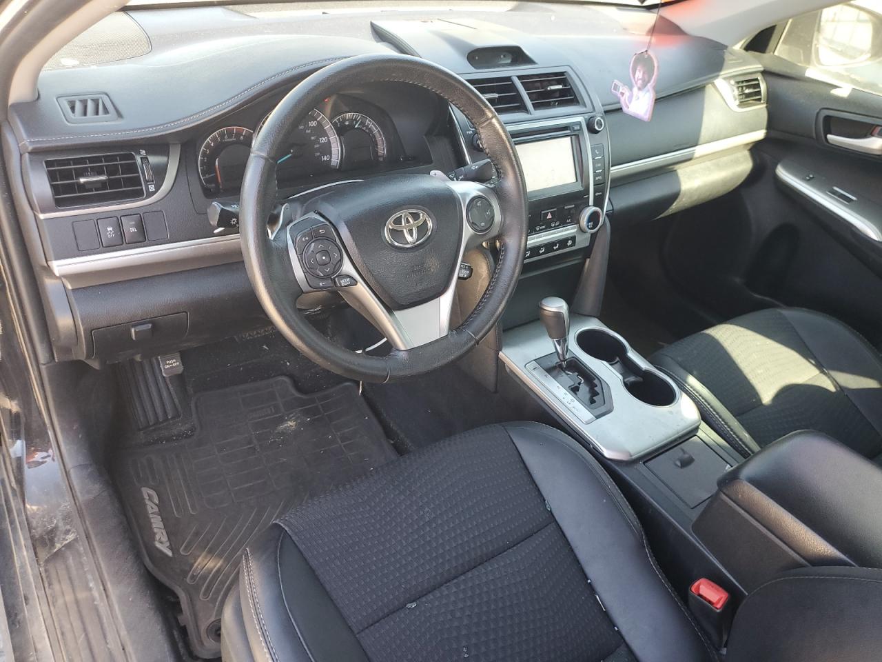 2012 TOYOTA CAMRY SE SPORT LIMITED EDITION photo 22