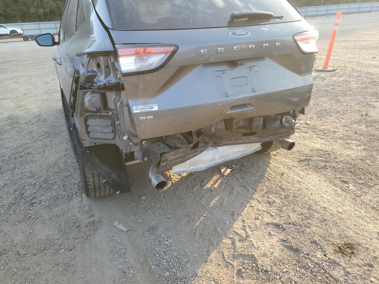 2022 FORD ESCAPE SE photo 10