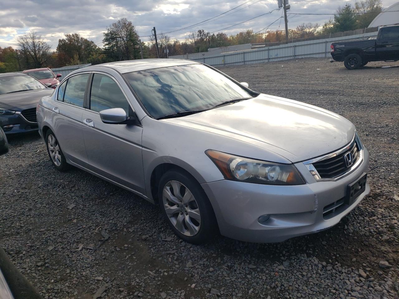 2010 HONDA ACCORD EXL photo 4