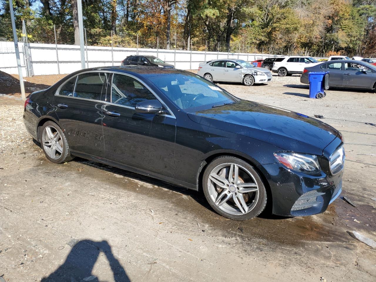 2017 MERCEDES-BENZ E 300 photo 4