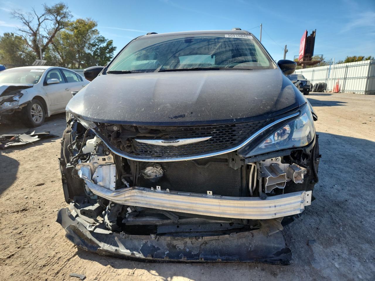 2021 CHRYSLER VOYAGER LXI photo 5