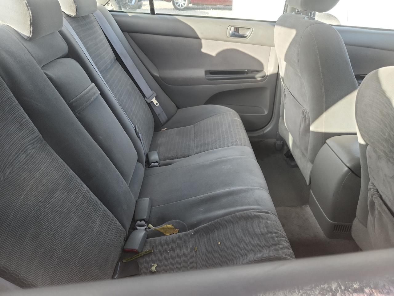 2006 TOYOTA CAMRY LE photo 10