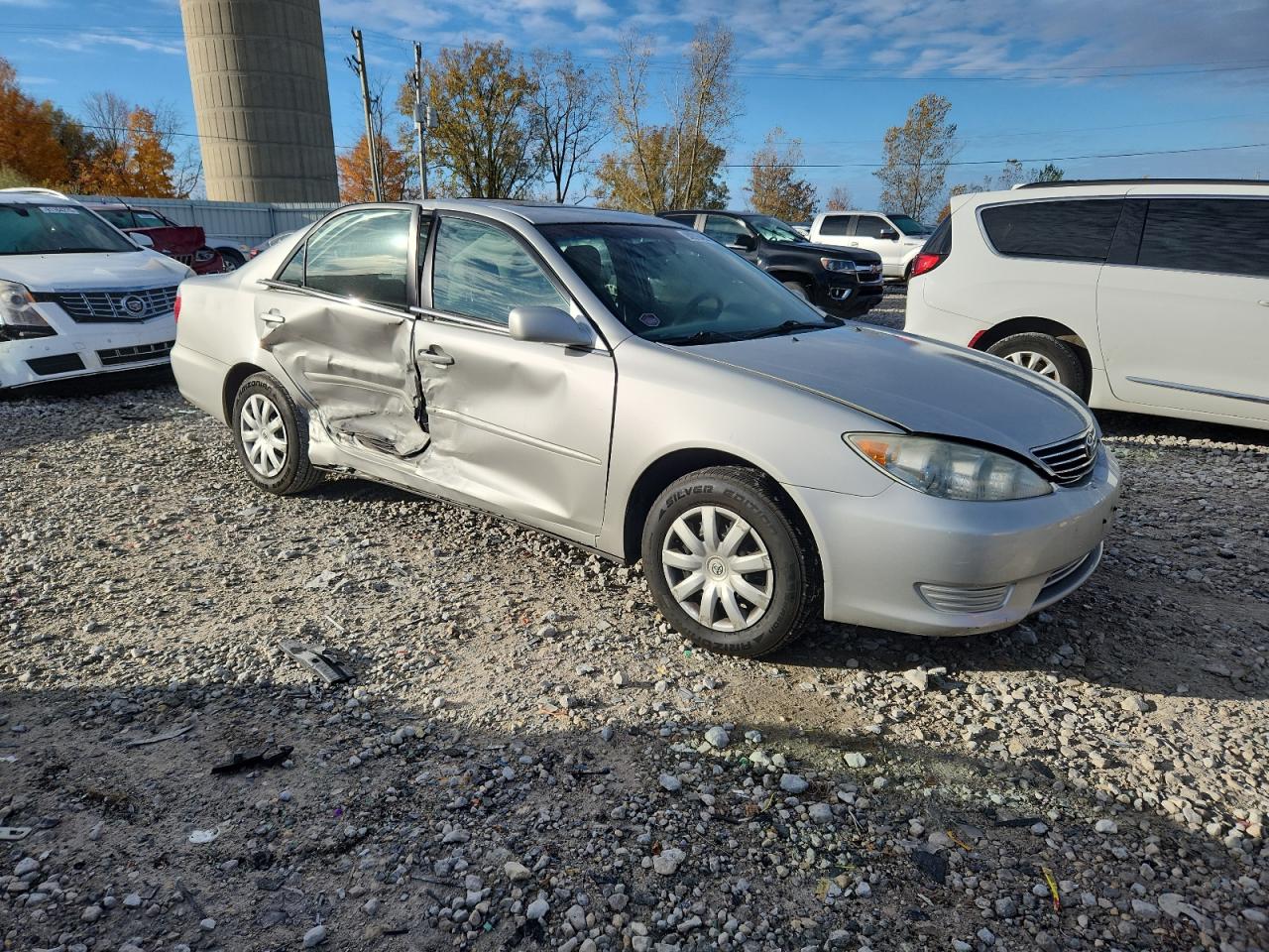 2006 TOYOTA CAMRY LE photo 4