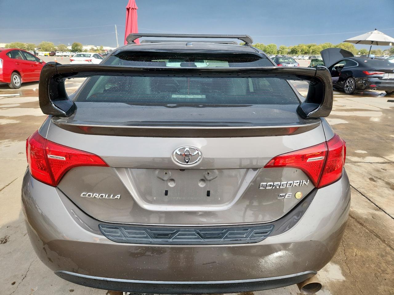 2017 TOYOTA COROLLA L photo 11