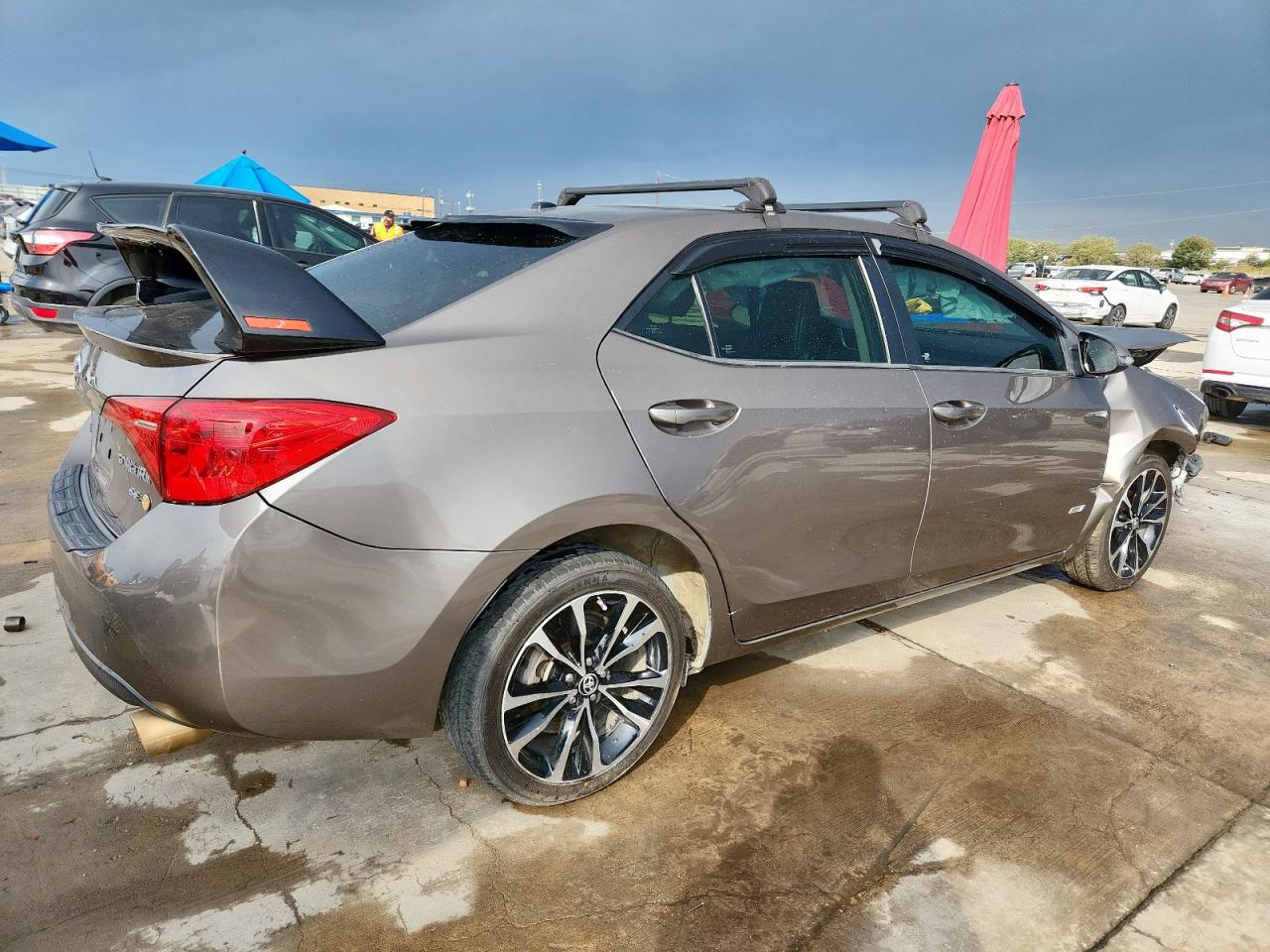 2017 TOYOTA COROLLA L photo 5