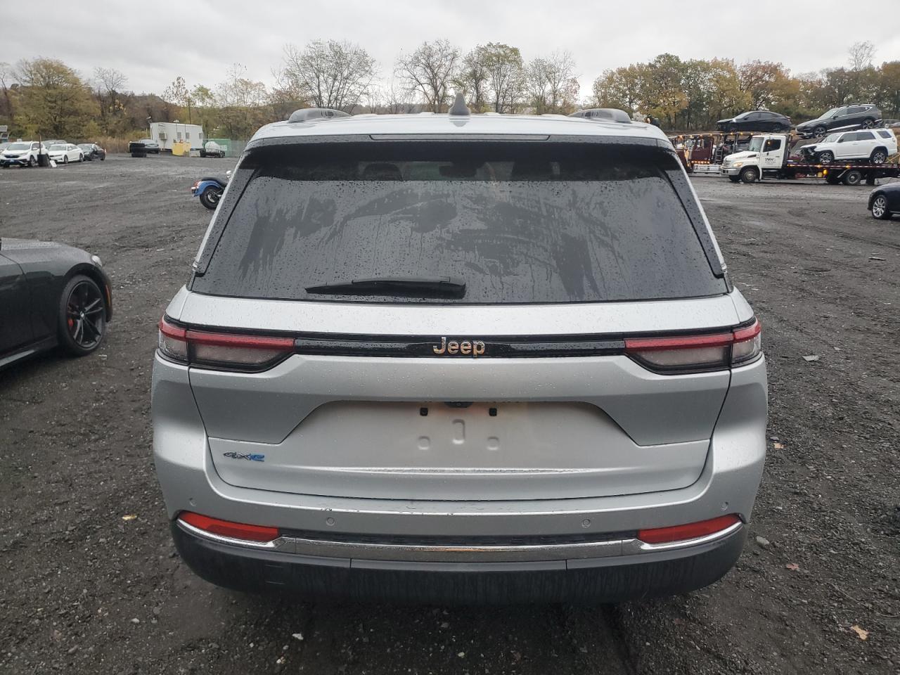 2023 JEEP GRAND CHEROKEE LIMITED 4XE photo 6