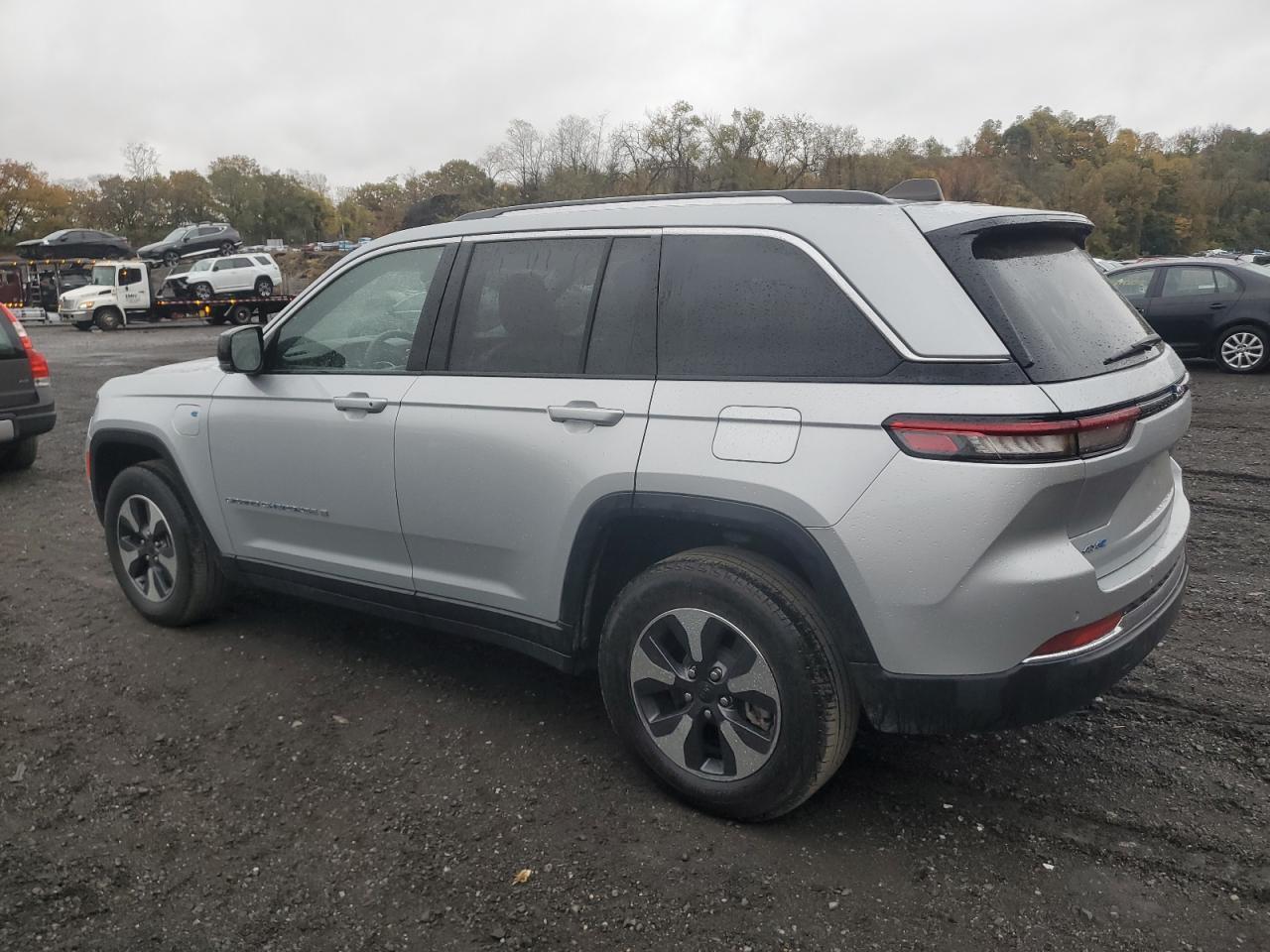 2023 JEEP GRAND CHEROKEE LIMITED 4XE photo 2