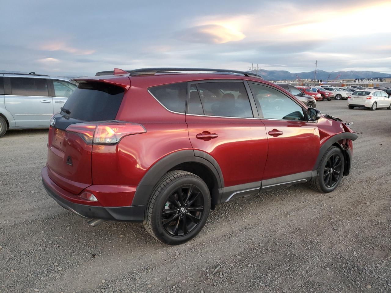 2018 TOYOTA RAV4 ADVENTURE photo 5