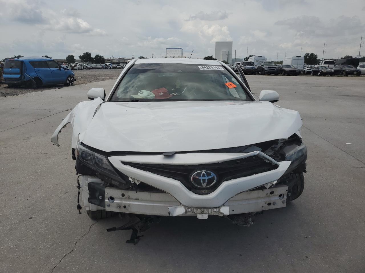 2021 TOYOTA CAMRY SE photo 5