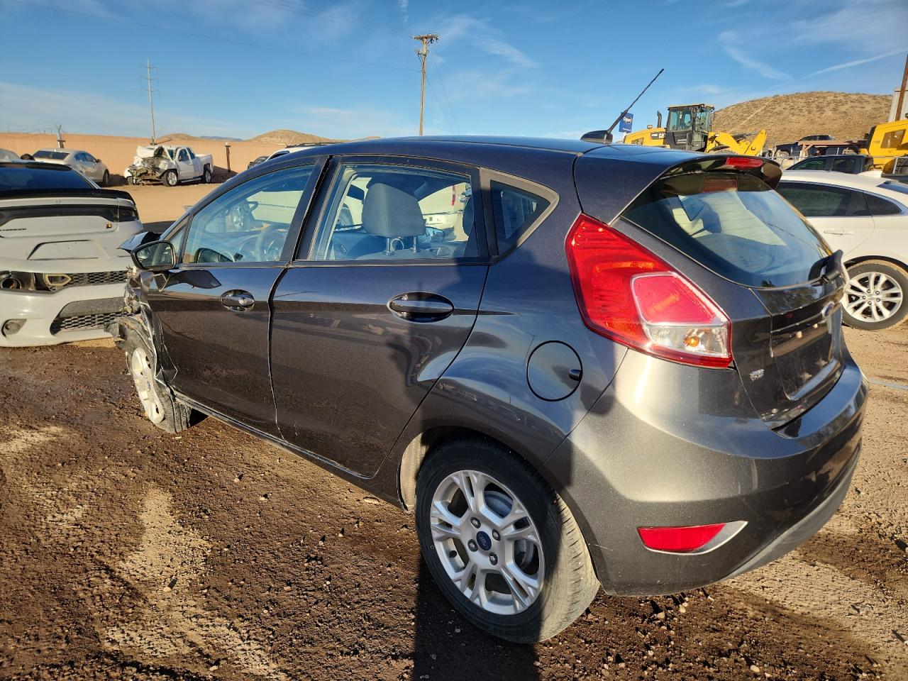 2015 FORD FIESTA SE photo 3