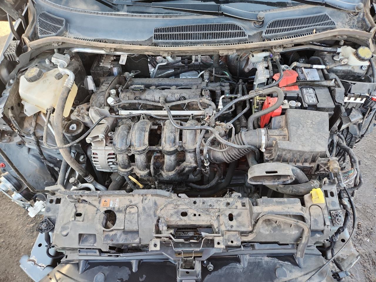2015 FORD FIESTA SE photo 21