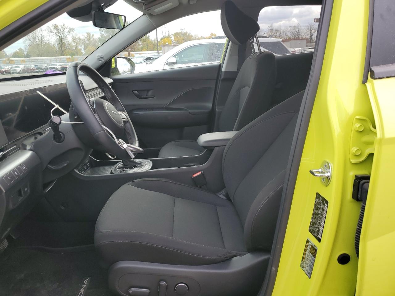 2025 HYUNDAI KONA photo 7