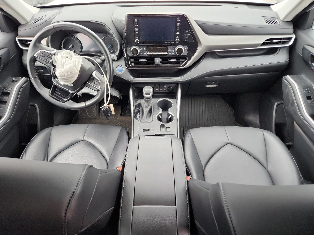 2021 TOYOTA HIGHLANDER HYBRID XLE photo 8