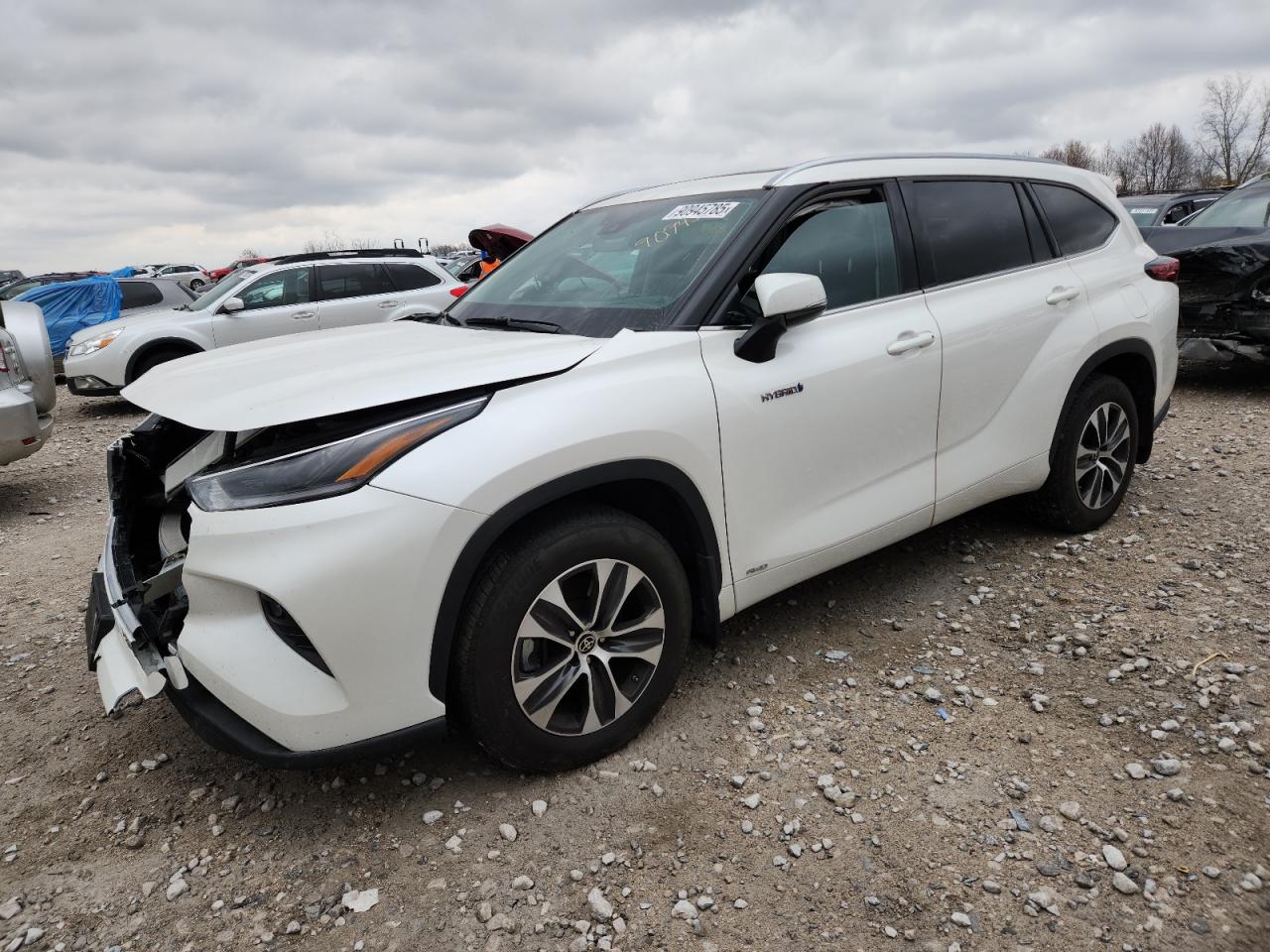 2021 TOYOTA HIGHLANDER