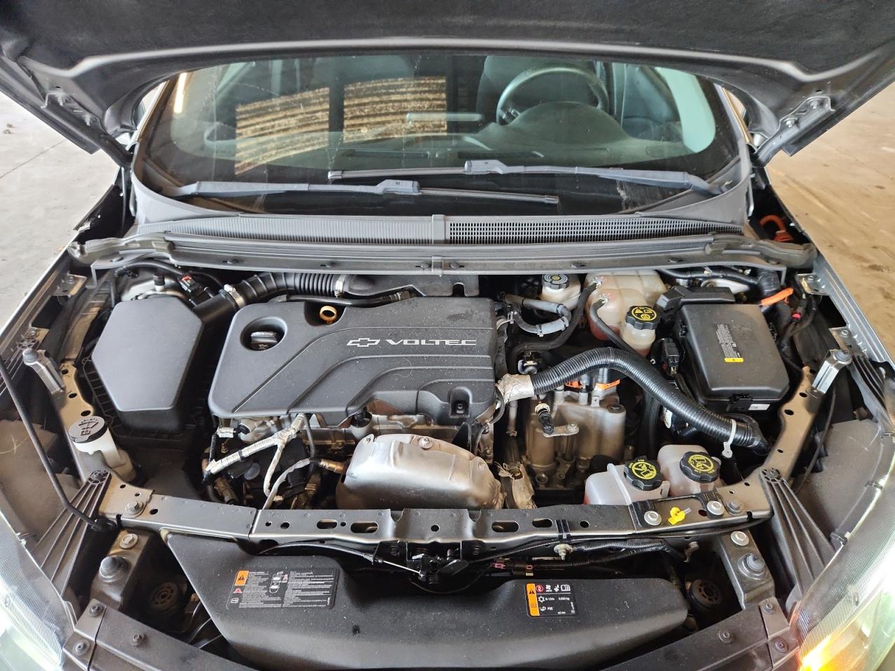 2016 CHEVROLET VOLT LT photo 11