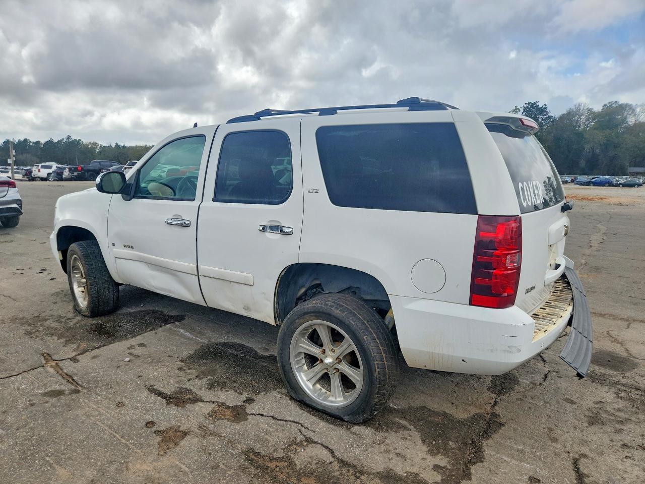 2007 CHEVROLET TAHOE C1500 photo 3