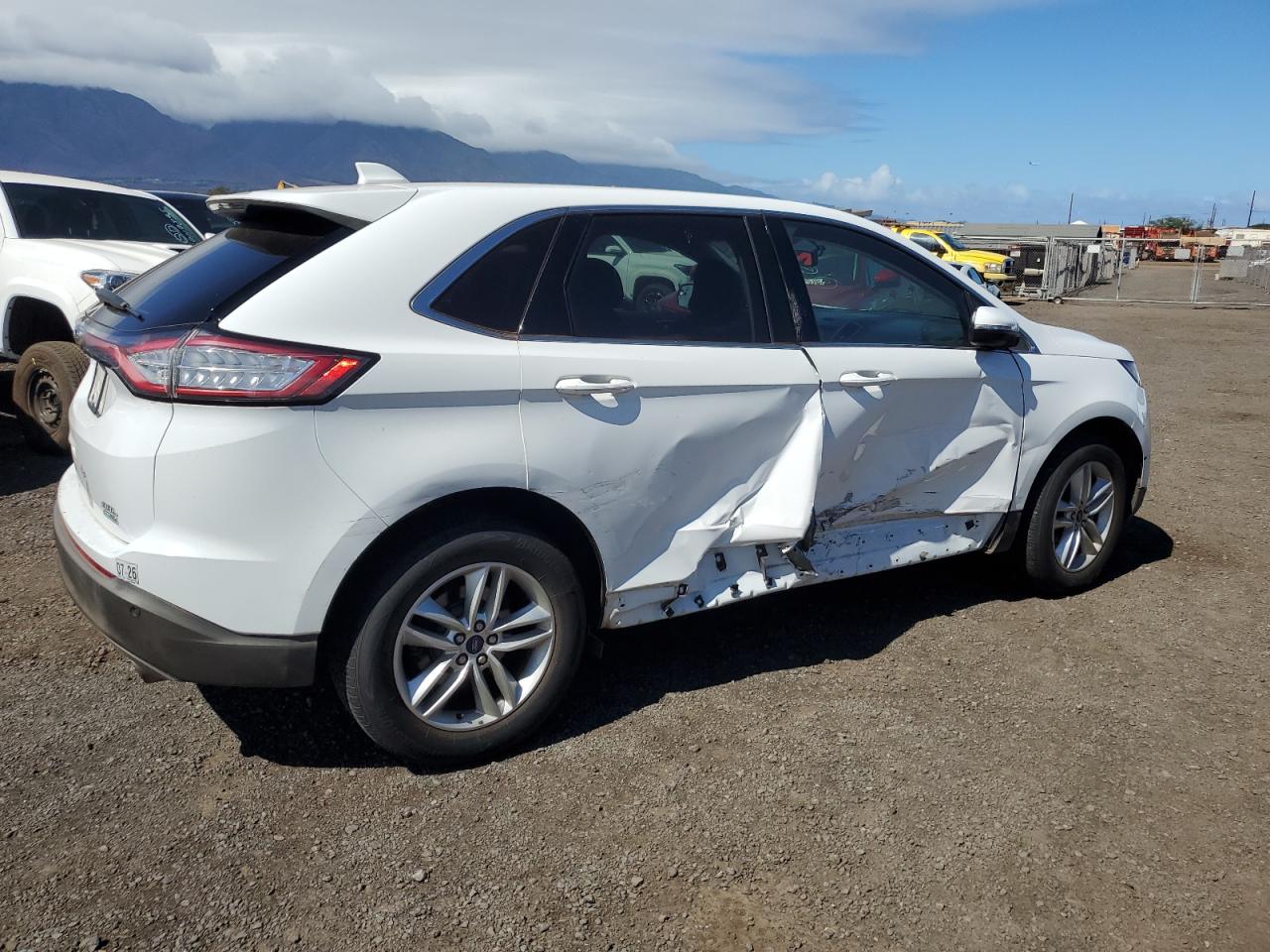 2017 FORD EDGE SEL photo 3