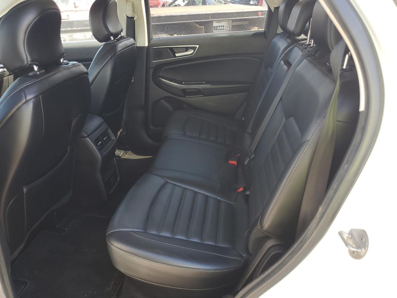 2017 FORD EDGE SEL photo 11
