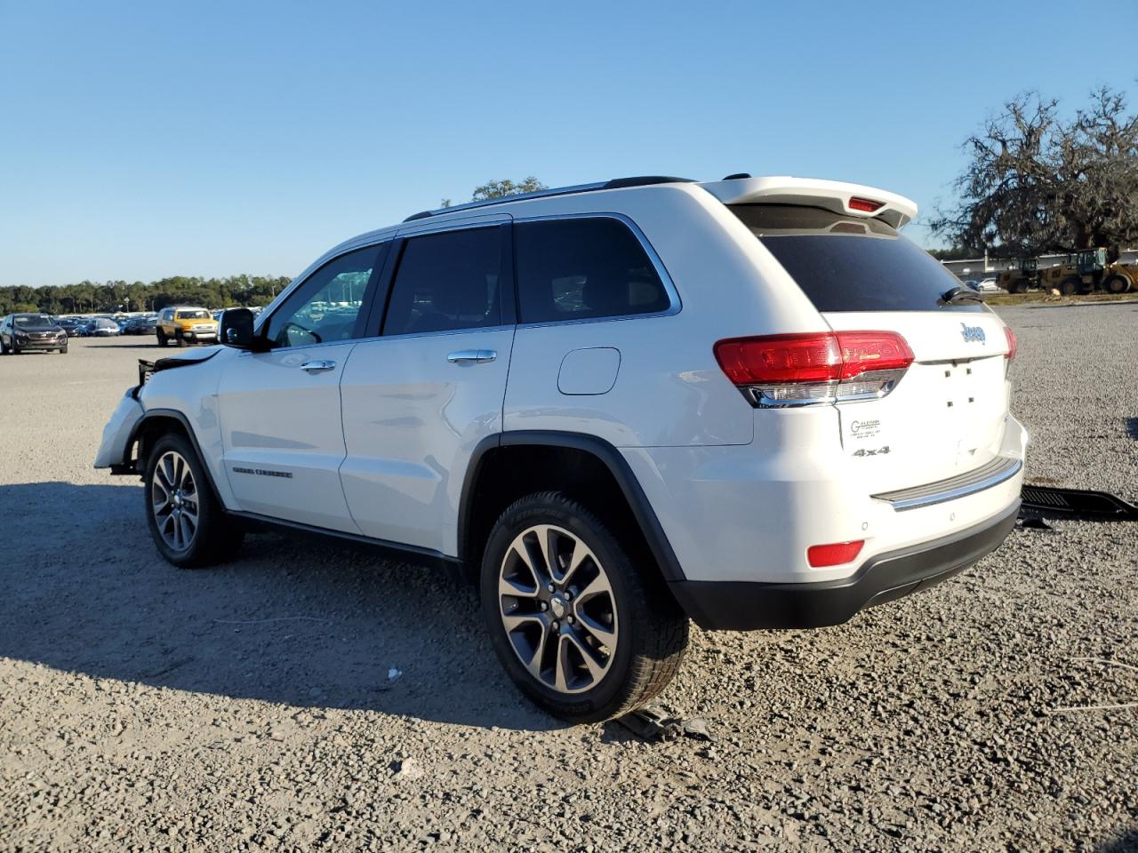 2018 JEEP GRAND CHEROKEE LIMITED photo 3