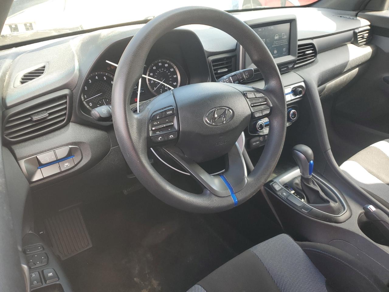 2019 HYUNDAI VELOSTER 2.0L photo 22