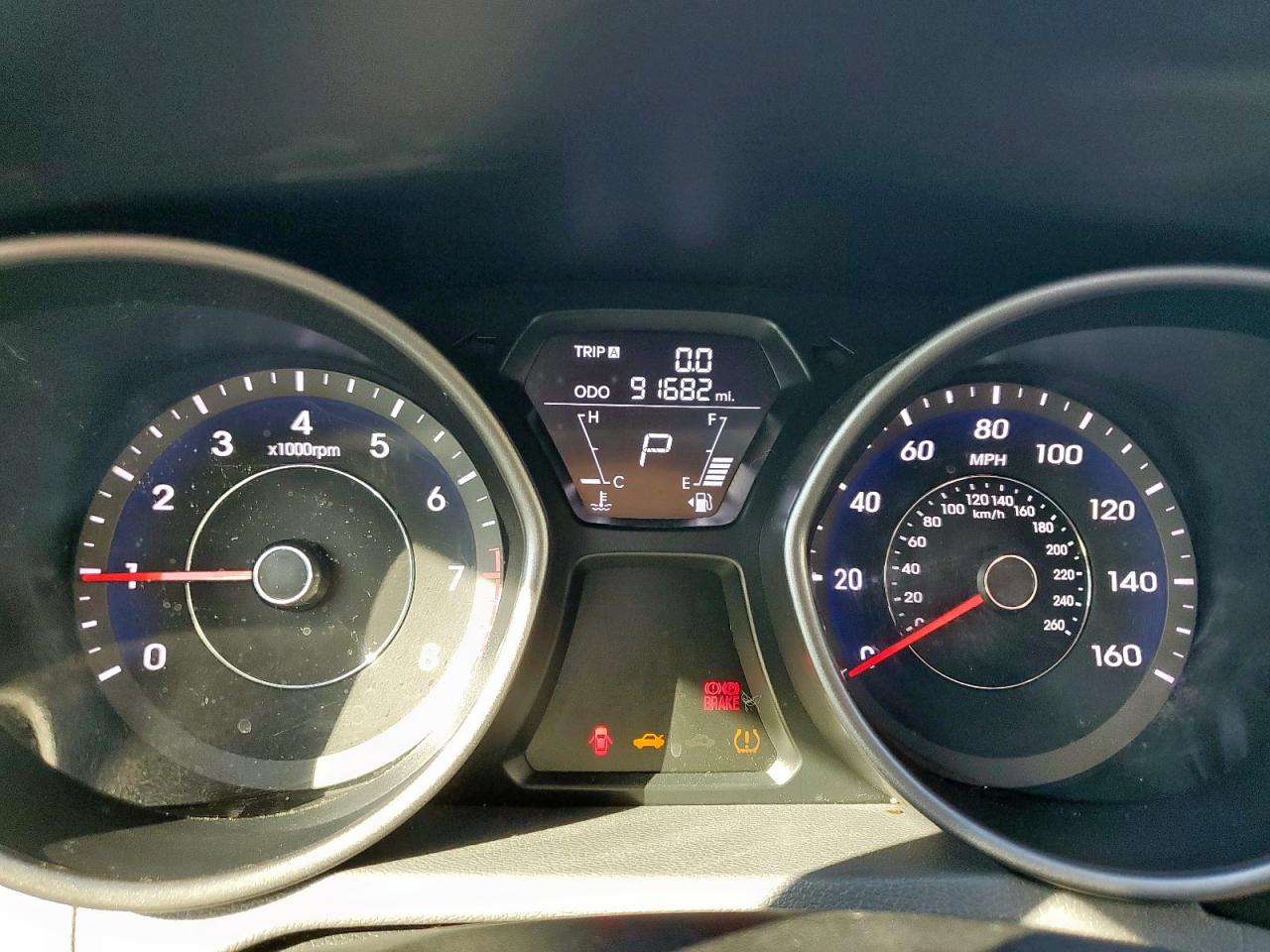 2013 HYUNDAI ELANTRA photo 9