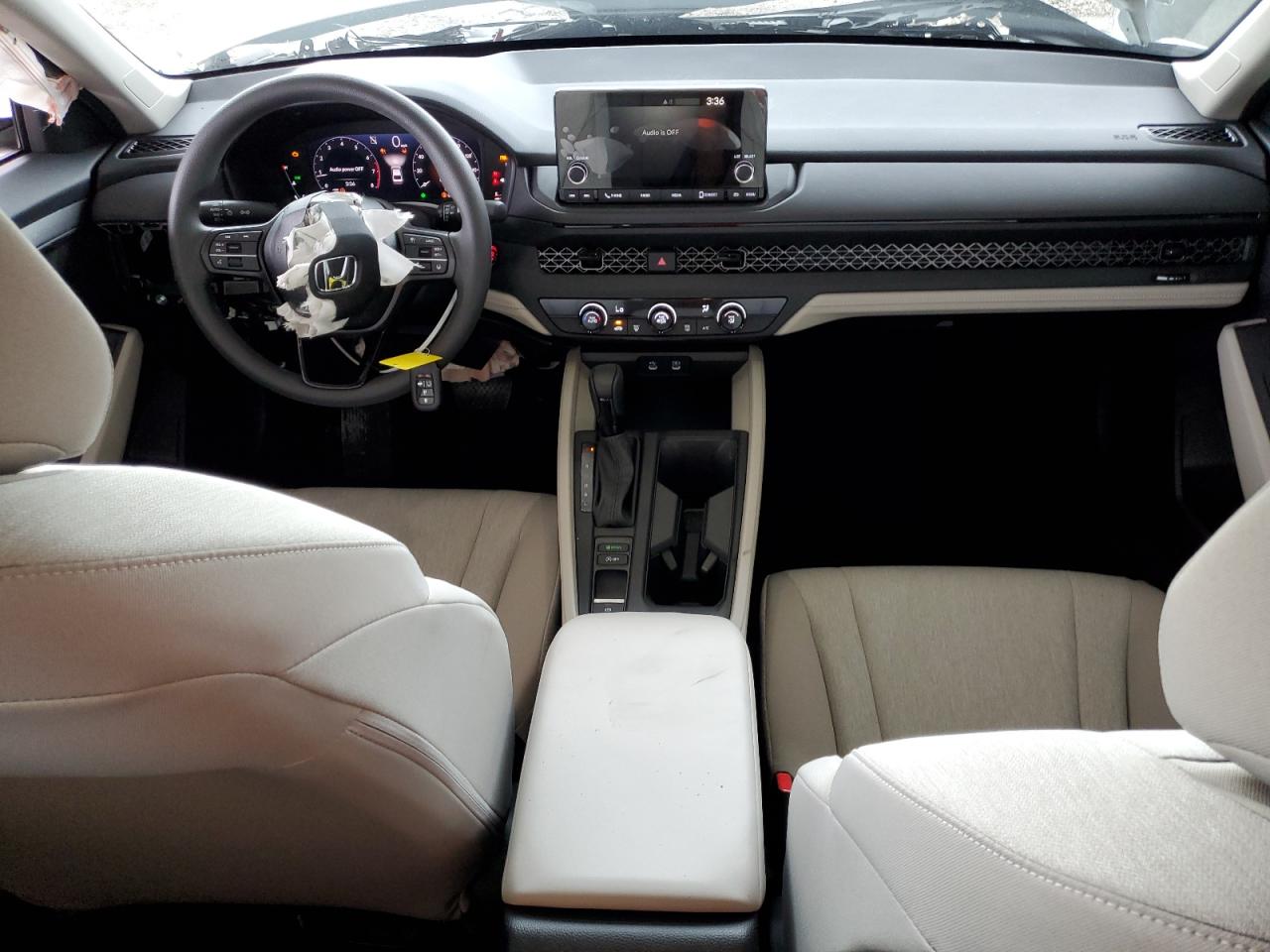 2025 HONDA ACCORD LX photo 15