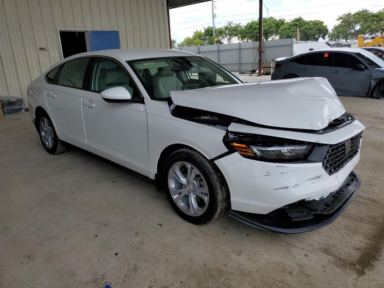 2025 HONDA ACCORD LX photo 7
