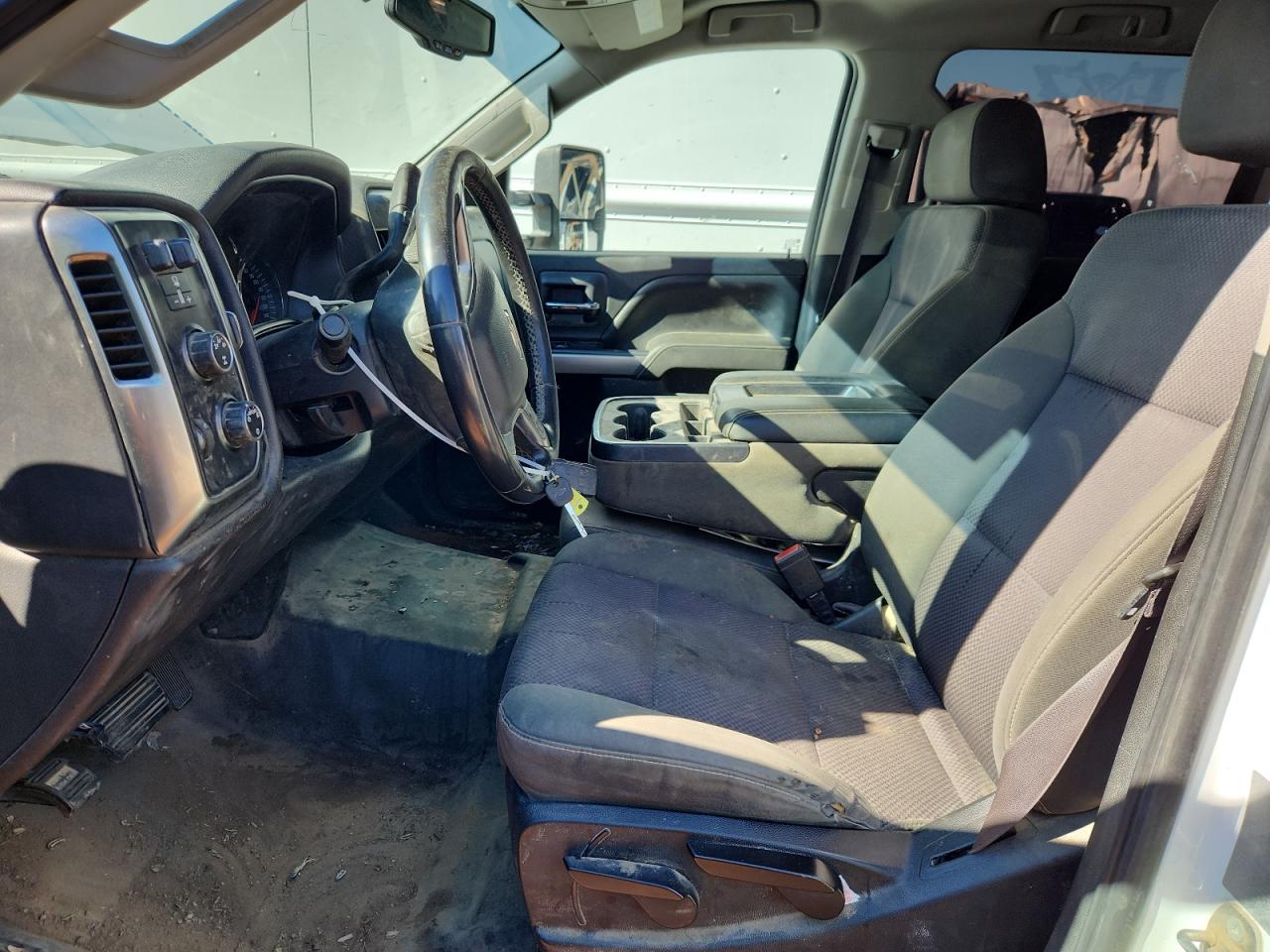 2015 CHEVROLET SILVERADO FLATBED TRUCK photo 7